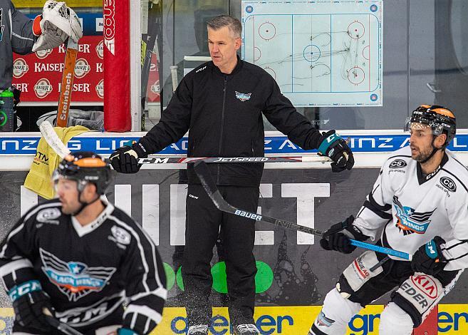 Head Coach Dan Ceman (Steinbach Black Wings 1992) Steinbach Black Wings 1992 , Bet at Home ICE Hockey League