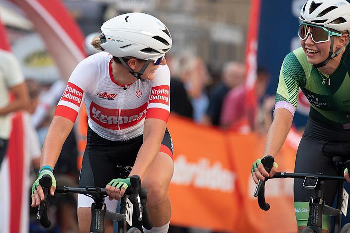 Helena Bieber (GER, MAXX-Solar Linding Woman Racing RG),Siegerin,  Lydia Ventker (GER, MAXX-Solar Linding Woman Racing RG), Braunau, Kriterium, ÖRV RadLiga, Radsport, Radliga, ÖRV, Damen Elite,