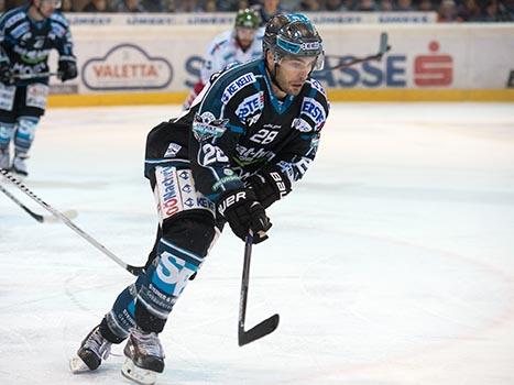 Mike Ouellette, Linz,  EHC Liwest Black Wings Linz vs HCB Suedtirol