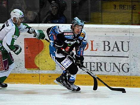 Patrick Spannring, Linz und Domen Vedlin, Laibach, EHC Liwest Black Wings Linz vs. HDD Tilia Olimpija Ljubljana 