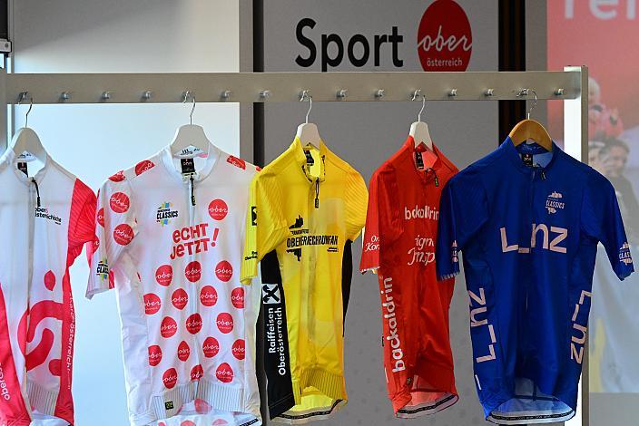Führungstrikots der OÖ Rundfahrt,  Pressekonferenz Int. Raiffeisen Oberösterreich Rundfahrt (UCI Kat. 2.2), Olympiazentrum Linz  