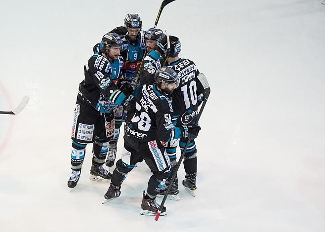 Linz feiert EHC Liwest Black Wings Linz vs EC Red Bull  Salzburg 2. Semifinale