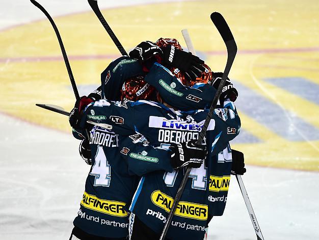 Linz feiert,  EHC Liwest Black Wings Linz vs HC Orli Znojmo, 2. Viertelfinale, Play-Off