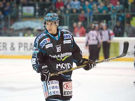 Erik Kirchschlaeger, Linz EHC Liwest Black Wings Linz vs EC VSV