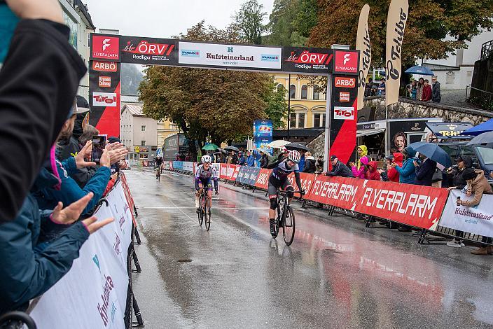 Leila Gschwentner (AUT, Union Raiffeisen Radteam Tirol), Petra Zsanko (HUN, Team Cookina ARBÖ ASKÖ Graz RLM Stmk) Siegerin U23 Wertung, Austrian Cycling League 2022, Radsport, Damen Radliga, Kufstein, Tirol, Radliga Finale 2022 