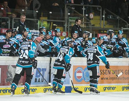Linz feiert, EHC Liwest Black Wings Linz vs HDD TELEMACH Olimpija Ljubljana, Laibach