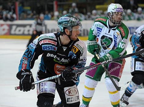 Rob Hisey, Linz, EHC Liwest Black Wings Linz vs. HDD Tilia Olimpija Ljubljana, 5. Semifinale