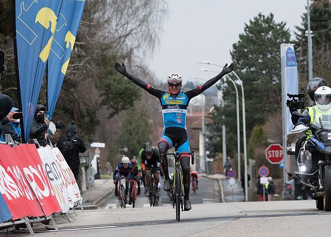 Sieger Moran Vermeulen (AUT, Team Felbermayr Simplon Wels) Herren Elite, U23, Radliga, 60. Radsaison-Eröffnungsrennen Leonding, Oberösterreich