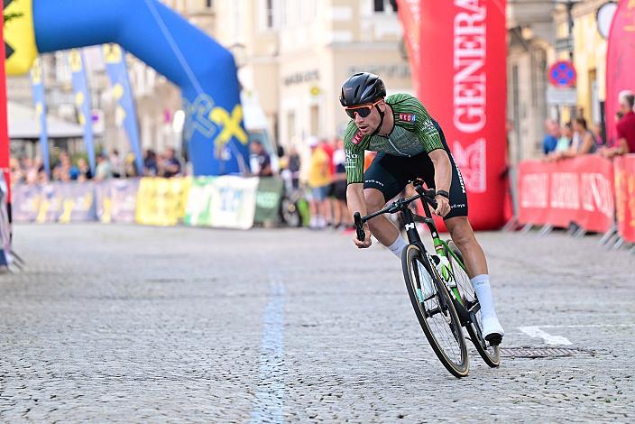 Loic Bettendorff (LUX, Hrinkow Advarics) gewinnt in Steyr, 27. Int. ASVÖ - HRINKOW City Kriterium Steyr, Herren Elite, ÖRV, Radsport, Mountainbike, ELITE Rennrad