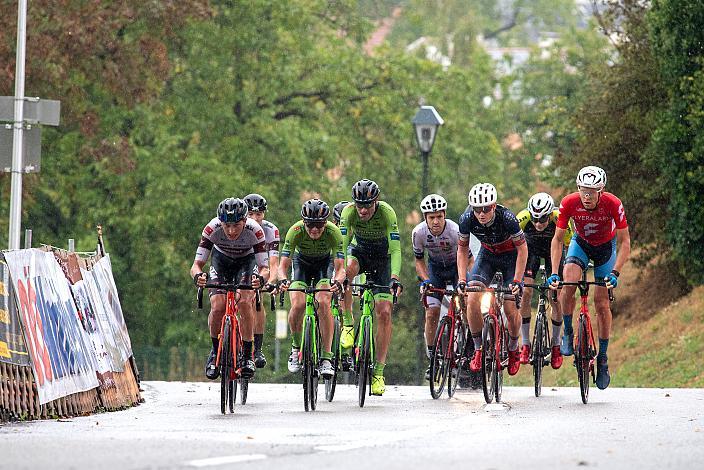 Die Ausreisser, mit Florian Lipowitz (GER, Tirol KTM Cycling Team) , Jaka Primozic (SLO, Hrinkow Advarics), Manuel Bosch (AUT, Hrinkow Advarics), Daniel Reiter (AUT, Union Raiffeisen Radteam Tirol), Dominik Amann (AUT, Team Vorarlberg) Daniel Turek (CZE, Team Felbermayr Simplon Wels) im Roten Trikot des Ligaführenden, Radsport, Herren Radliga, Ranshofen, 23. Braunauer Radsporttage