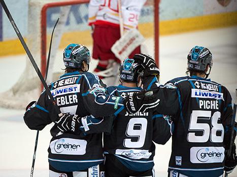 Die Black Wings gewinnen gegen Bozen, EHC Liwest Black Wings Linz vs HCB Suedtirol