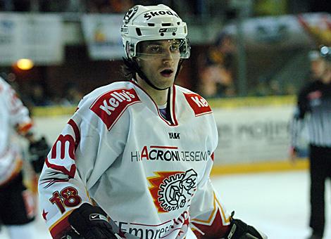 #18 Marjan Manfreda, Stuermer, HK Acroni Jesenice