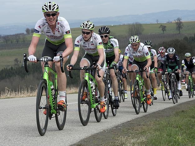 Andreas Hofer, Dominik Hrinkow, Team Vorarlberg an der Spitze des Hauptfeldes