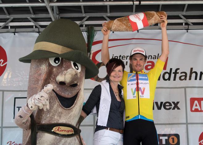  Stephan Rabitsch (AUT, Team Felbermayr Simplon Wels) und Frau Bürgermeister Elisabeth Höfler, Aigen
 Stephan Rabitsch (AUT, Team Felbermayr Simplon Wels) und Frau BÃ¼rgermeister Elisabeth HÃ¶fler, Aigen