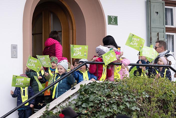 Fans  der 46. Tour of the Alps, 1. Etappe, Reith im Alpbachtal - Ritten 165.2km