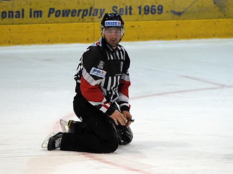 Schiedsrichter Thomas Berneker, EHC Liwest Black Wings Linz vs. HDD Tilia Olimpija Ljubljana, 1. Semifinale