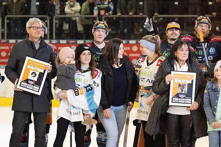 Spendenübergabe der Ladies Charity, Steinbach Black Wings Linz vs spusu Vienna Capitals, Ladies Charity, ICE Eishockey Liga, Linz AG Eisarena
