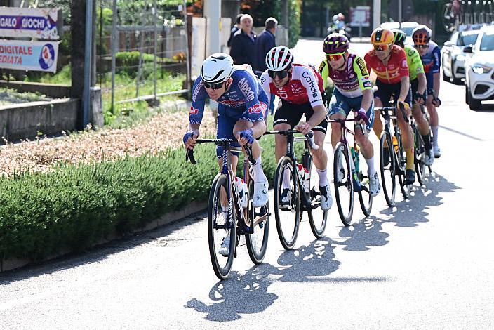 Die Ausreisser mit Tobias Bayer (AUT, Alpecin-Deceuninck), und dem Sieger Magnus Kort (DEN, Uno-X Mobility), Veneto Classic, Soave - Bassano del Grappa,, Veneto