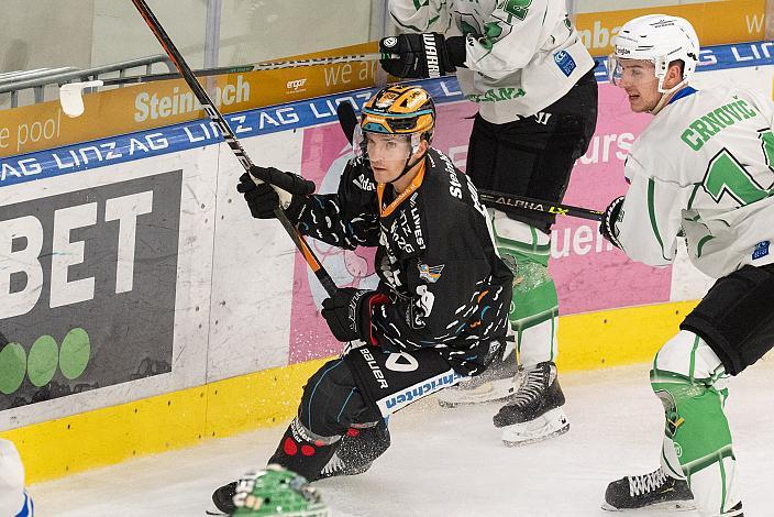 Marco Brucker (Steinbach Black Wings Linz)  Steinbach Black Wings Linz vs HK SZ Olimpija, 22. Runde, Trikot Movember, ICE Hockey League, Steinbach Black Wings Linz, Linz AG Eisarena 
