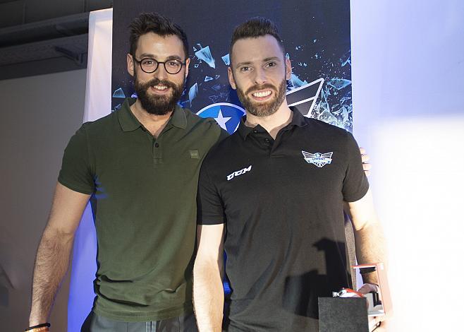 Sebastien Piche (EX EHC Liwest Black Wings Linz) Tormann Michael Ouzas (EHC Liwest Black Wings Linz), EHC Liwest Black Wings Saisonabschluss