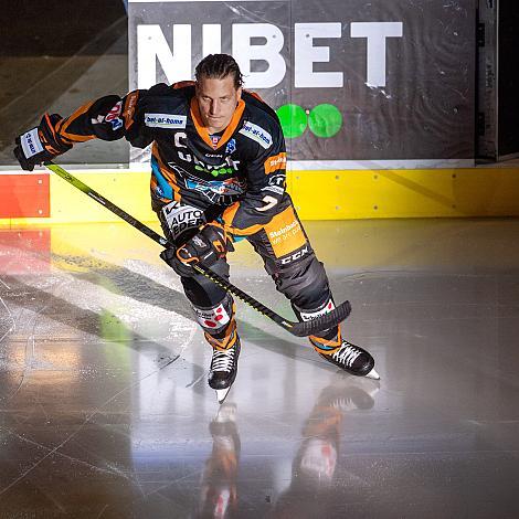 Brian Lebler (Steinbach Black Wings Linz) Steinbach Black Wings Linz vs HCB Südtirol Alperia, bet-at-home ICE Hockey League