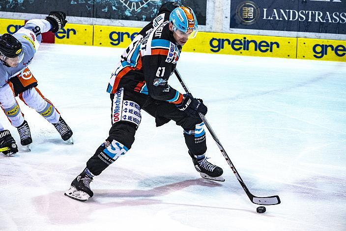 Im Bild: Juraj Valach (EHC Liwest Black Wings Linz) Eishockey,  EHC Liwest Black Wings Linz vs Dornbirn Bulldogs