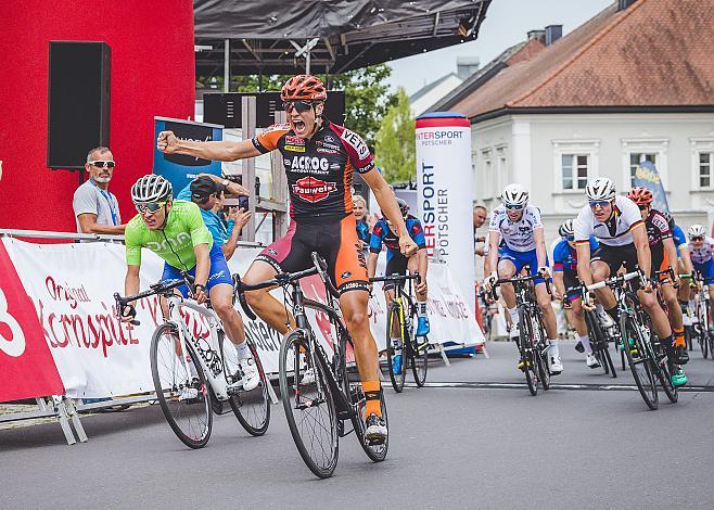 Etappensieger Jarne van de Paar (BEL, Acrog Balen BC) 2. Ilan van Wilder (BEL, Van Moer Logistics Cycling Team), 3. Leslie Leander LÃ¼hrs (GER, Team Deutschland), 2. Etappe Rohrbach - Rohrbach Oberoesterreich Juniorenrundfahrt (2.1)