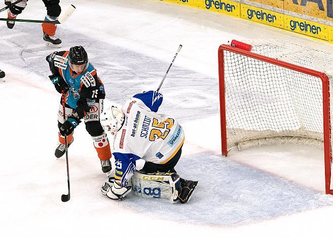 Juha-Pekka Hytönen (Black Wings 1992), Tormann Alexander Schmidt (EC GRAND Immo VSV) Black Wings Linz vs EC VSV, Eishockey, Bet at Home ICE Hockey League