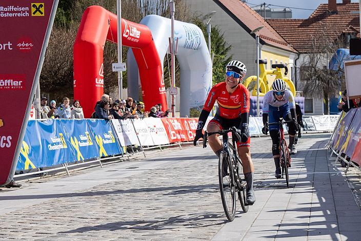 Siegerin Corinna Lechner (GER, Wheel Divas Cycling),  63. Saison Eroeffnung Leonding Damen Elite, Road Cyling League Austria