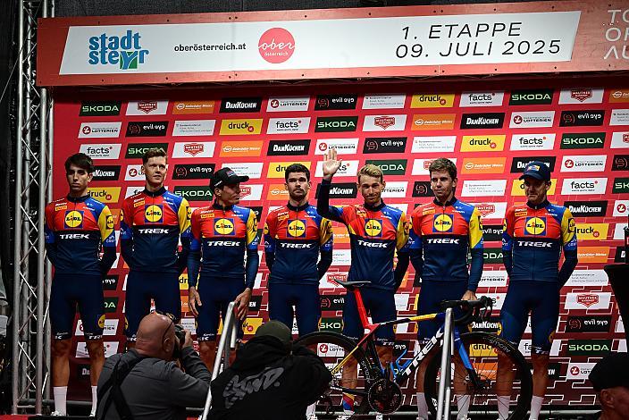 Team Lidl - Trek, USA  Teampräsentation Stadtplatz Steyr, Tour of Austria, Steyr Austria