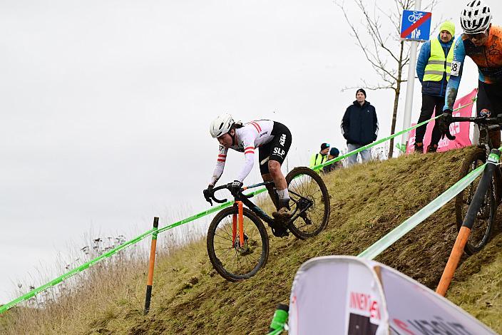Nadja Heigl (AUT, KTM Alchemist bp Brenta Breaks), Damen, 4.Radquerfeldein GP um das Sportzentrum Gunskirchen, Rad Cyclo Cross,
