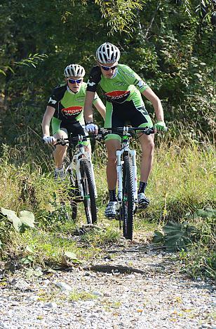 Patrick Konrad und Dominik Hrinkow mit dem Hrinkow Carbon Virgin 29er Mountainbike