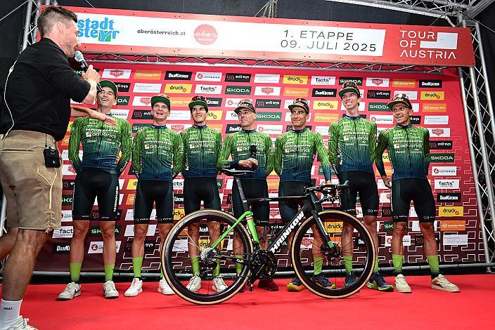 Team Hrinkow Advarics, Paul Buschek (AUT, Hrinkow Advarics Cycleang Team), Jaka Primozic (SLO, Hrinkow Advarics), Edward Ravasi (ITA, Hrinkow Advarics), Riccardo Verza (ITA, Hrinkow Advarics), Giacomo Ballabio (ITA, Hrinkow Advarics), Richard Riska (SVK, Hrinkow Advarics), Riccardo Zoidl (AUT, Hrinkow Advarics), Teampräsentation Stadtplatz Steyr, Tour of Austria, Steyr Austria