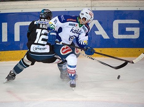 Chad Rau, Linz und Stefan Bacher, VSV, EHC Liwest Black Wings Linz vs EC VSV