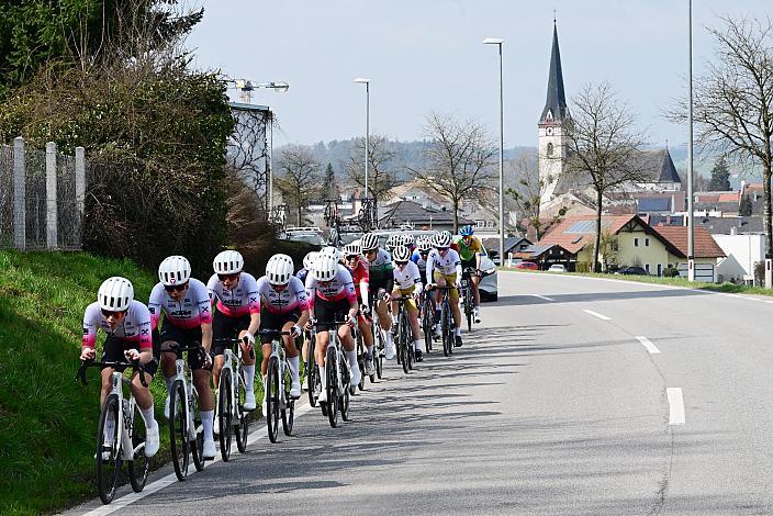 v.l.  65. Rad Saison Eroeffnungsrennen Leonding