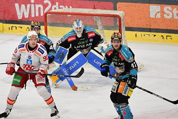 Matthew Fraser (EC KAC), Logan Roe (Steinbach Black Wings Linz) Win2Day ICE Hockey League,  Steinbach Black Wings Linz vs EC KAC,  Linz AG Eisarena 