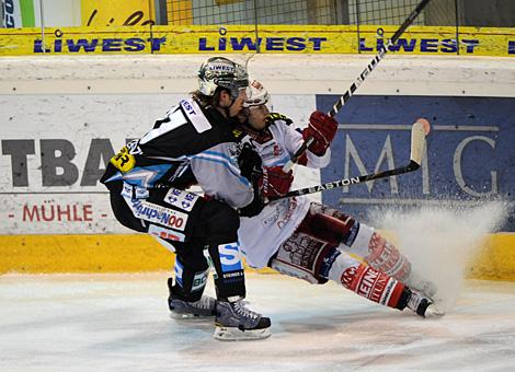 Aaron McKenzie Liwest Black Wings Linz vs. Herbert Ratz, EC KAC