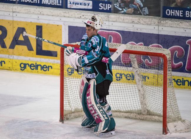 Tormann Florian Janny (EHC Liwest Black Wings Linz)  EHC Liwest Black Wings Linz vs HDD Olimpija Ljubljana 