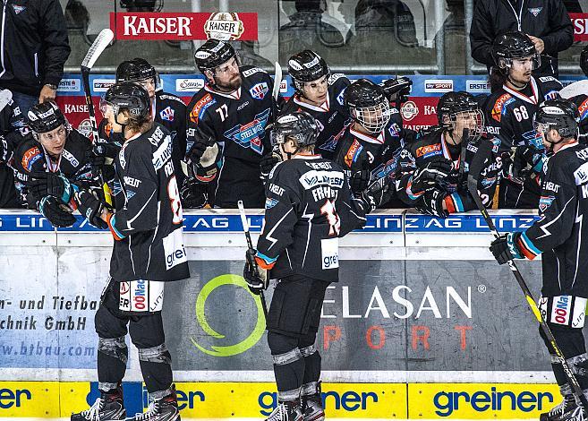 Im Bild: Linz feiert ein Tor,  Eishockey,  Alps Hockey, Steel Wings Linz vs Pustertal Woelfe