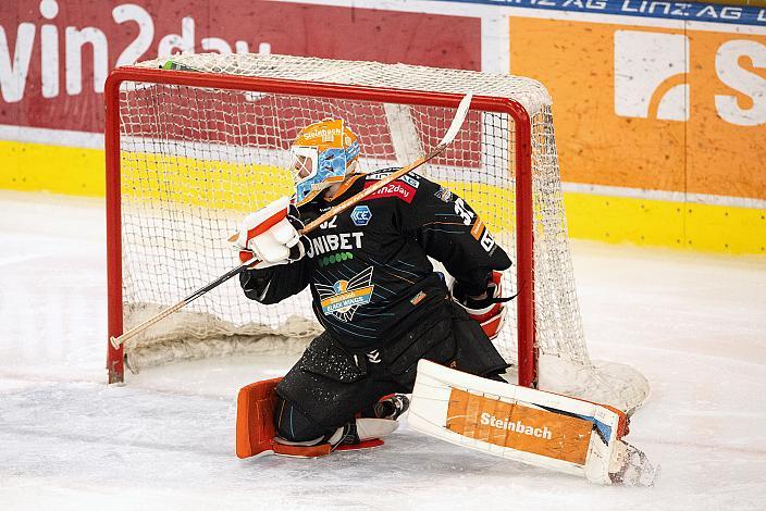 Tormann Rasmus Tirronen (Steinbach Black Wings Linz) Steinbach Black Wings Linz vs  - Migross Supermercati Asiago Hockey 1935, Runde 37, ICE Hockey League, Steinbach Black Wings Linz, Linz AG Eisarena 