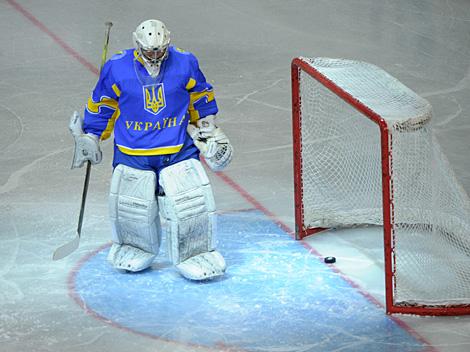 #1 Tormann Igor Karpenko, Ukraine, Team Austria. Oesterreich und Team Ukraine  