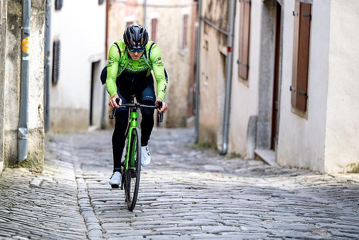 Riccardo Verza (ITA, Hrinkow Advarics) Trainingscamp Porec, Kroatien, Team Hrinkow Advarics Cycleang, UCI Continental Team,