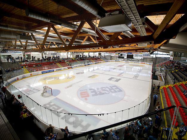 Keine Sorgen Eisarena, Halle innen, EHC Liwest Black Wings Linz vs KHL Medvescak Zagreb          