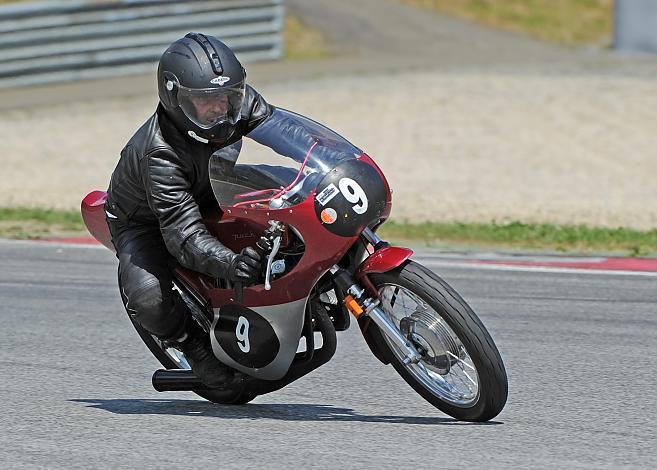 #9 Werner Loibl, AUT, Yamaha RD 125 