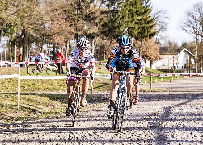 Siegerin Joyce VANDERBEKEN (BEL), Nadja Heigl (AUT, KTM Alchemist Racing Team),  Damenrennen, 11. Int. SPARKASSEN Radquerfeldein GP Stadl-Paura - Int. UCI C2 - 8. Dezember 2019