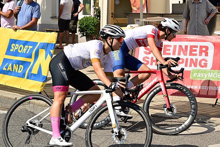 Elisa Winter (AUT, Union Raiffeisen Radteam Tirol), Petra Zsanko (HUN, Arbö Rapso Knittelfeld) 52. Erlauftaler Radsporttage Damen, Road Cycling League Austria