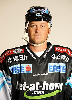 Robert Shearer, Stuermer, Liwest Black Wings Linz