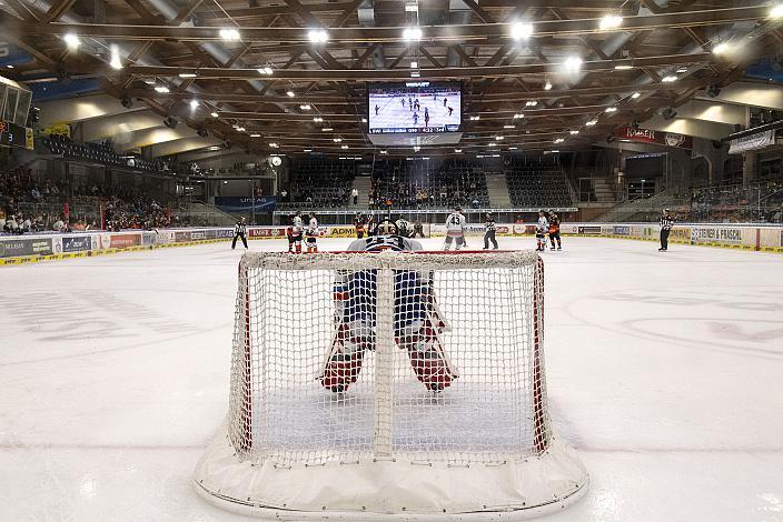 Tormann Luca Gracnar (Black Wings Linz) in der Linzer Eishalle, Black Wings Linz vs Graz 99ers, Eishockey, Testspiel