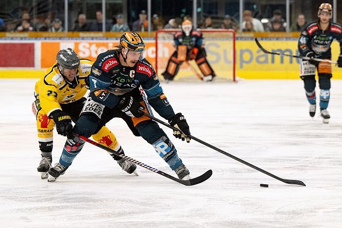 Matthias Mantinger (HC Pustertal Wölfe), Brian Lebler (Steinbach Black Wings Linz), Steinbach Black Wings Linz vs HC Pustertal Woelfe, ICE Eishockey Liga, Linz AG Eisarena