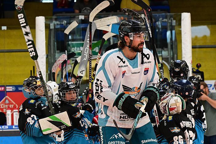 Shawn St.Amant (Steinbach Black Wings Linz) Start Eistraining, Linz AG Eisarena 